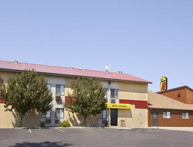 Super 8 By Wyndham Luverne Eksteriør bilde