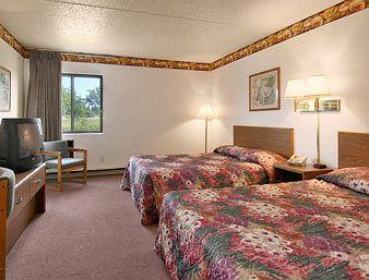 Super 8 By Wyndham Luverne Rom bilde